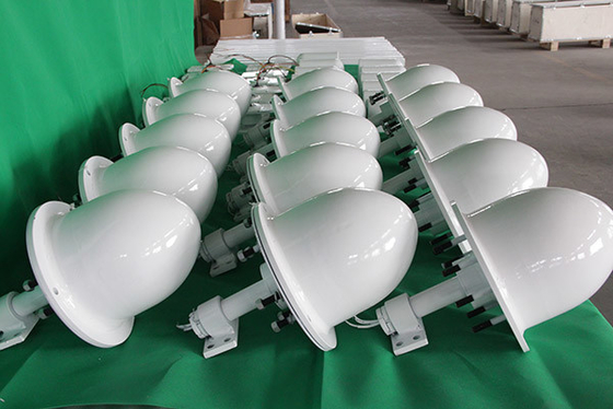 Three Phase Permanent Magnet Horizontal Wind Turbine 3KW 5KW 220V Low Speed Wind Turbine