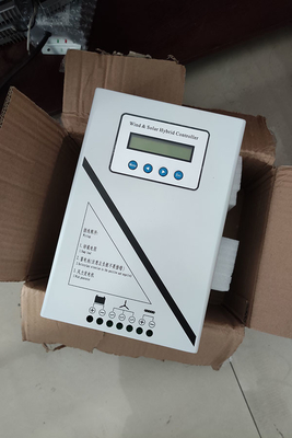 Off Grid MPPT Charge Controller 48V 1000W Battery Connected With LCD Display